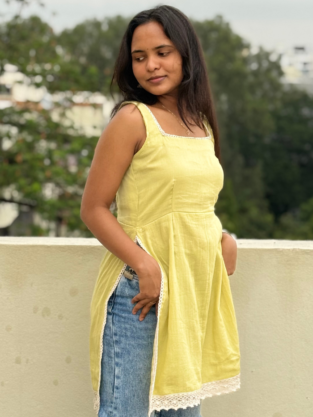Tara Back Tie Kurti